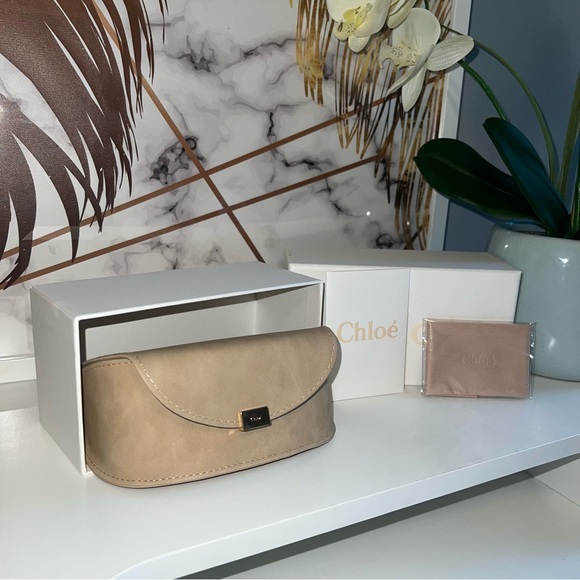 Chloe Sunglasses with Case main image 7